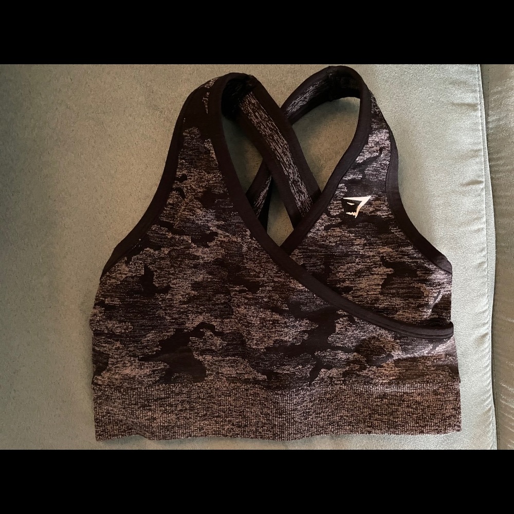 Gymshark camo sports bra